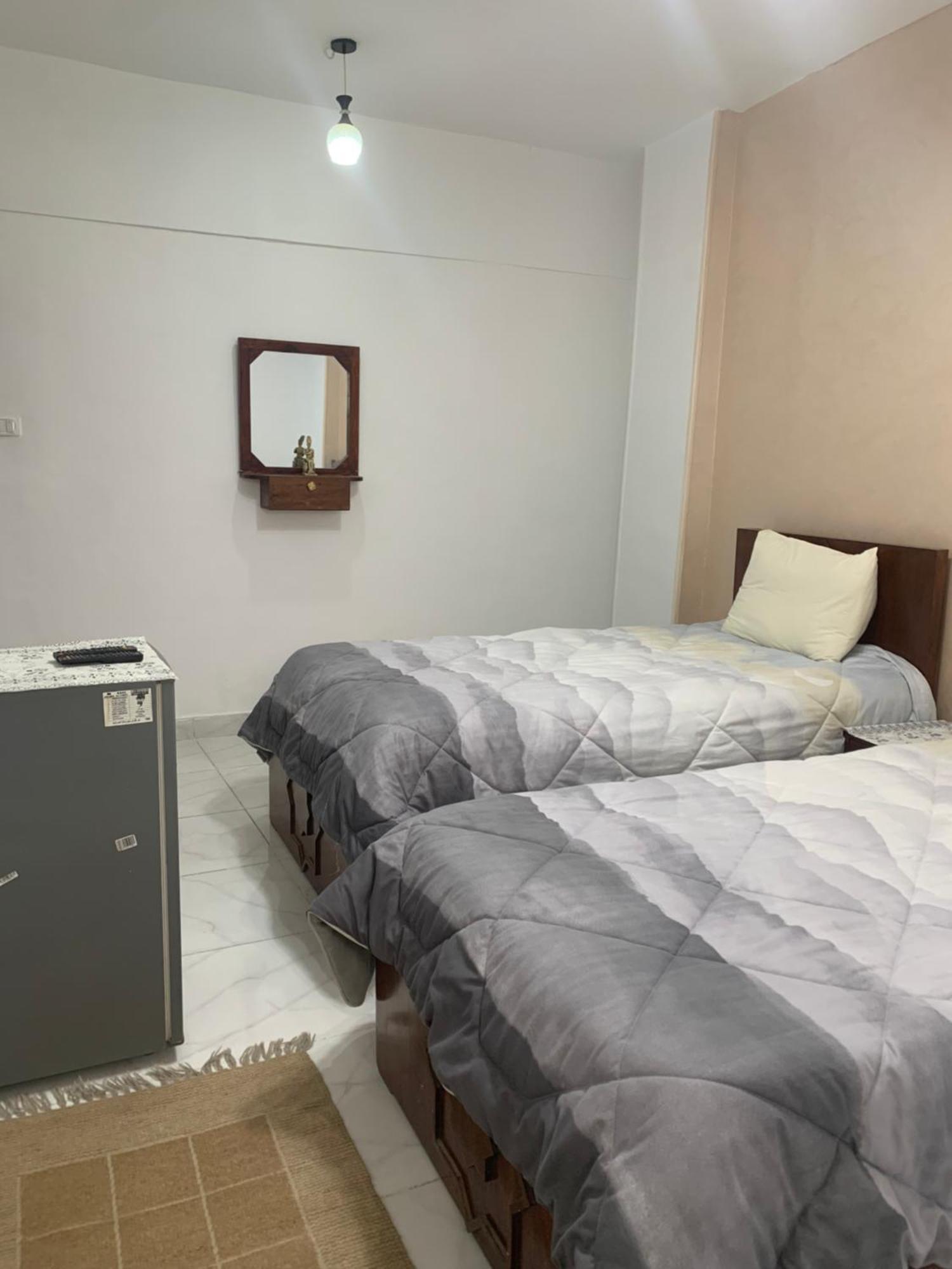 Pyramids Home Guest House Kafret el-Gabal Extérieur photo
