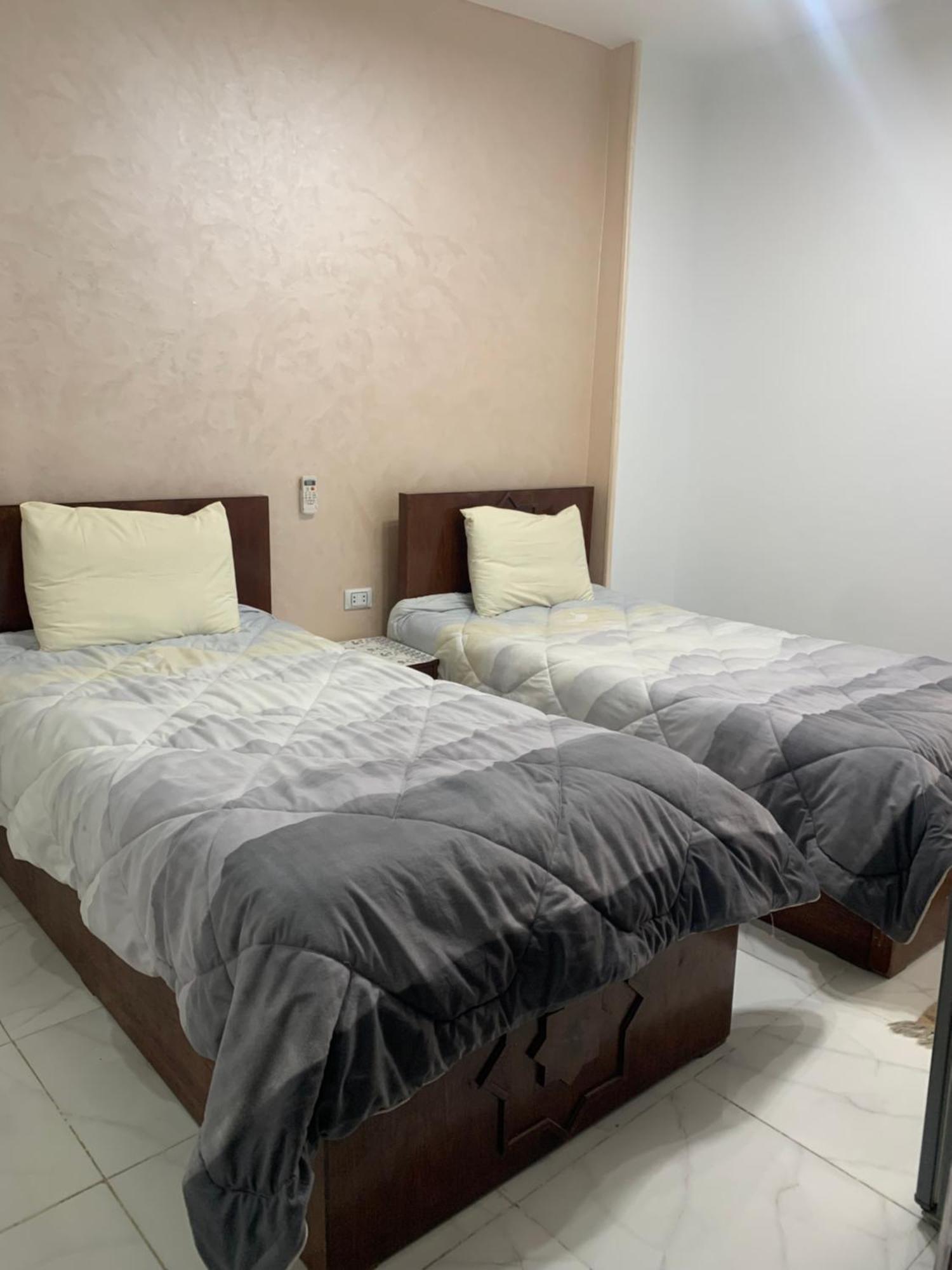 Pyramids Home Guest House Kafret el-Gabal Extérieur photo
